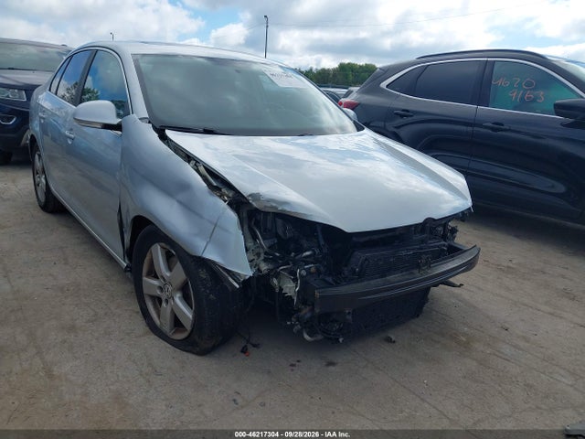 46217304 :رقم المزاد ، 3VWRM71K28M185565 vin ، 2008 Volkswagen Jetta Se/sel مزاد بيع