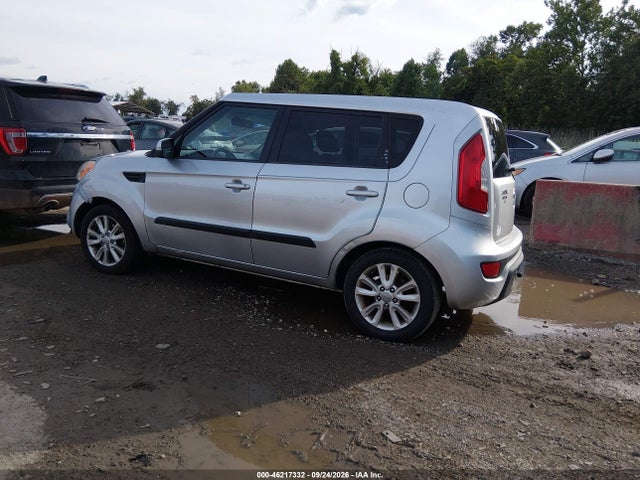 46217332 :رقم المزاد ، KNDJT2A63C7381073 vin ، 2012 Kia Soul + مزاد بيع