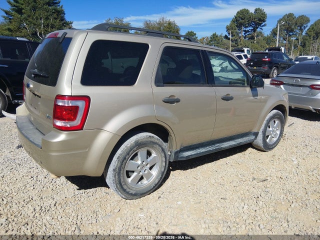 2011 Ford Escape Xlt მანქანა იყიდება აუქციონზე, vin: 1FMCU0DG4BKA60665, აუქციონის ნომერი: 46217339