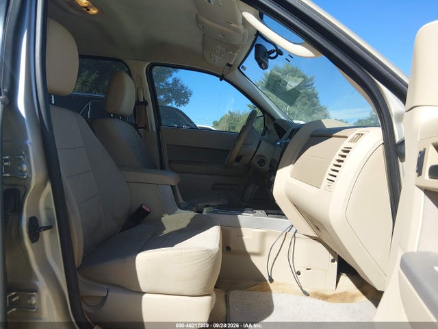2011 Ford Escape Xlt მანქანა იყიდება აუქციონზე, vin: 1FMCU0DG4BKA60665, აუქციონის ნომერი: 46217339