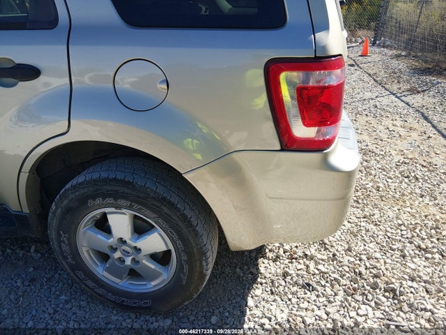 2011 Ford Escape Xlt მანქანა იყიდება აუქციონზე, vin: 1FMCU0DG4BKA60665, აუქციონის ნომერი: 46217339