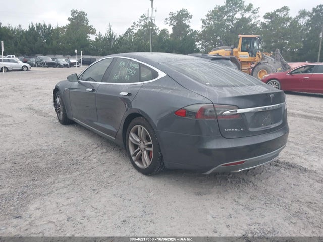 2014 Tesla Model S P85 მანქანა იყიდება აუქციონზე, vin: 5YJSA1H1XEFP56968, აუქციონის ნომერი: 46217350