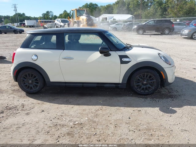 2017 Mini Hardtop Cooper S მანქანა იყიდება აუქციონზე, vin: WMWXP7C54H2A44545, აუქციონის ნომერი: 46217362