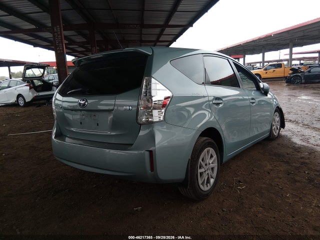 Toyota Prius V Three 2014 JTDZN3EU5E3341003 Image 4