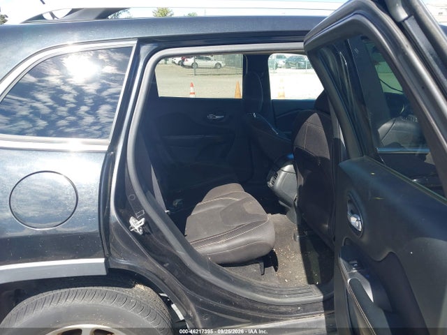 Продажа на аукционе авто 2015 Jeep Cherokee Latitude, vin: 1C4PJLCB5FW706445, номер лота: 46217395