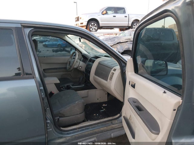 2012 Ford Escape Xls მანქანა იყიდება აუქციონზე, vin: 1FMCU0C76CKC18331, აუქციონის ნომერი: 46217433