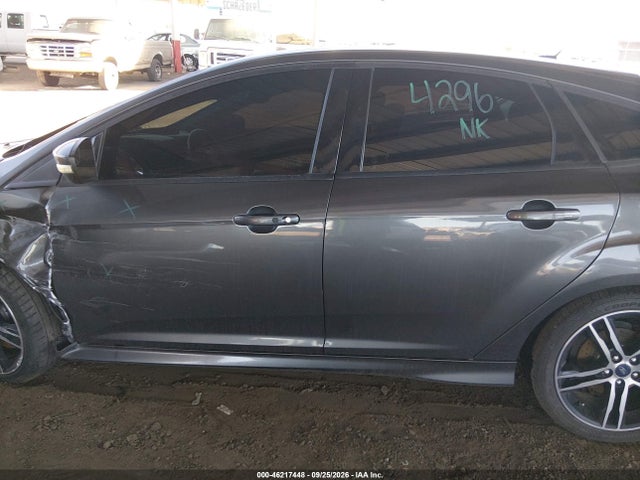 Продаж на аукціоні авто 2018 Ford Focus St, vin: 1FADP3L93JL322842, номер лоту: 46217448