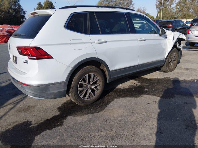 Продажа на аукционе авто 2018 Volkswagen Tiguan 2.0t Se/2.0t Sel, vin: 3VV2B7AX7JM199944, номер лота: 46217464
