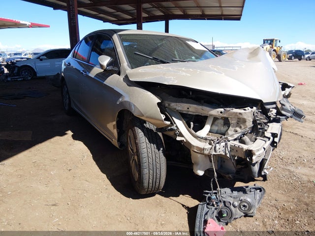 2015 1HGCR2F35FA237510 main image