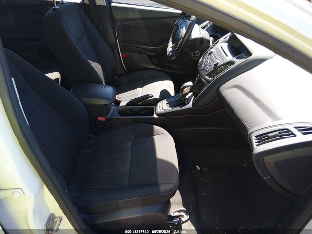46217610 :رقم المزاد ، 1FADP3K29GL371265 vin ، 2016 Ford Focus Se مزاد بيع