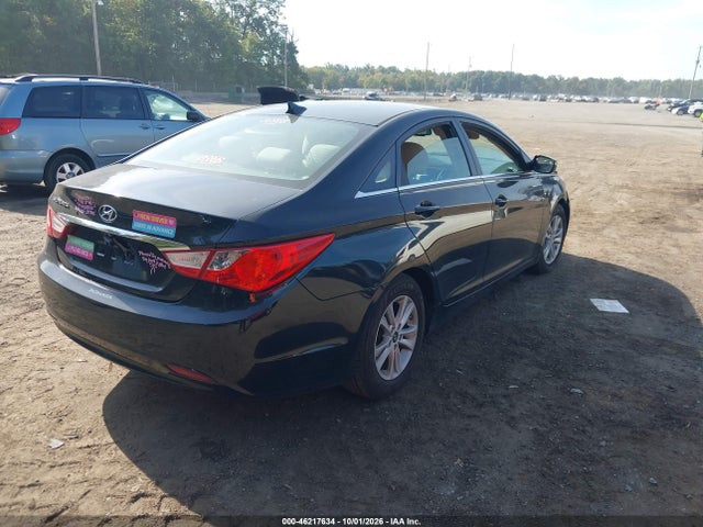 46217634 :رقم المزاد ، 5NPEB4AC7DH776263 vin ، 2013 Hyundai Sonata Gls مزاد بيع