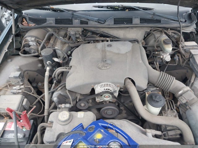 46217722 :رقم المزاد ، 2MEFM74W52X636681 vin ، 2002 Mercury Grand Marquis Gs مزاد بيع