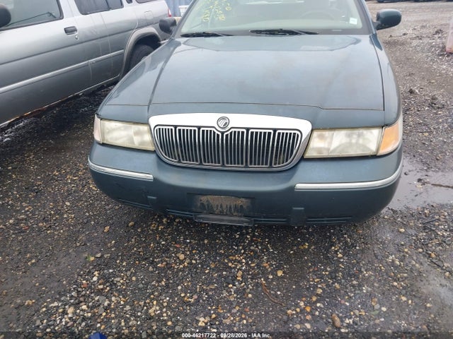 46217722 :رقم المزاد ، 2MEFM74W52X636681 vin ، 2002 Mercury Grand Marquis Gs مزاد بيع