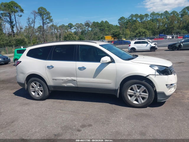 46217795 :رقم المزاد ، 1GNKRJKD2DJ241795 vin ، 2013 Chevrolet Traverse 2lt مزاد بيع