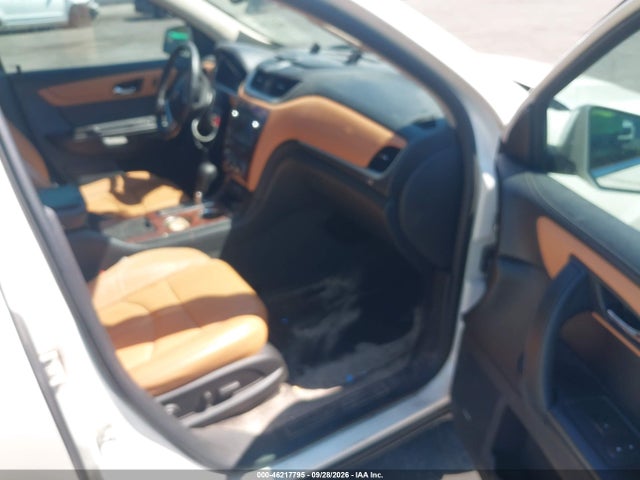 46217795 :رقم المزاد ، 1GNKRJKD2DJ241795 vin ، 2013 Chevrolet Traverse 2lt مزاد بيع