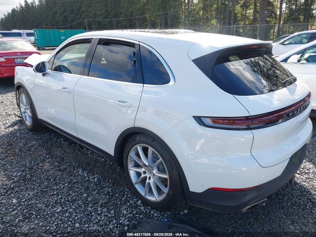 Porsche Cayenne 2024 WP1AA2AY2RDA13564 Image 3