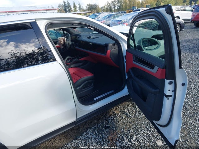 Porsche Cayenne 2024 WP1AA2AY2RDA13564 Image 5