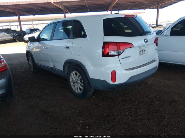 46217864 :رقم المزاد ، 5XYKT3A60FG625053 vin ، 2015 Kia Sorento Lx مزاد بيع