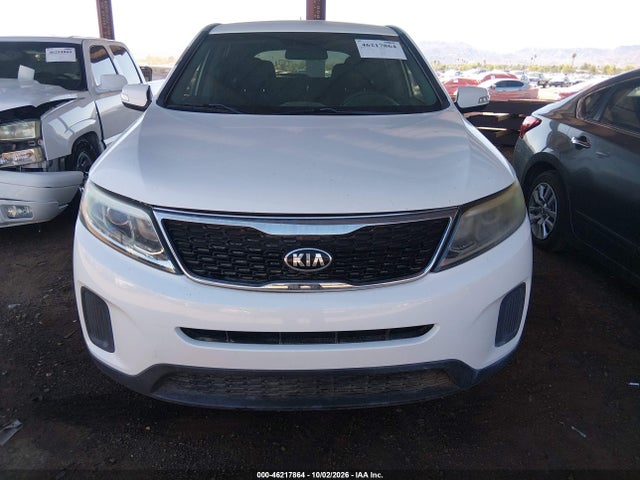 46217864 :رقم المزاد ، 5XYKT3A60FG625053 vin ، 2015 Kia Sorento Lx مزاد بيع