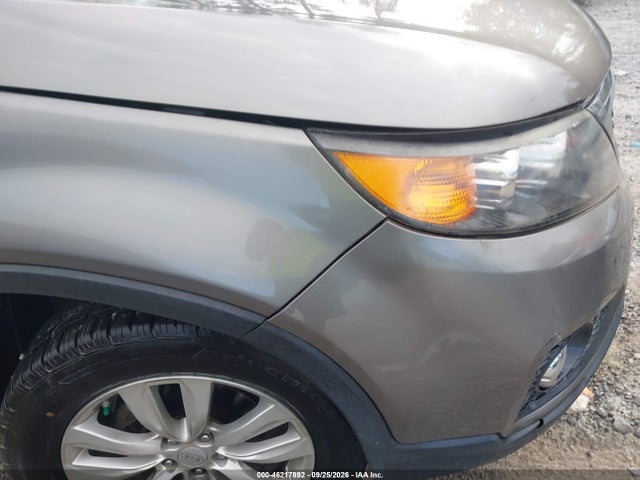 46217892 :رقم المزاد ، 5XYKU3A18BG178810 vin ، 2011 Kia Sorento Ex مزاد بيع