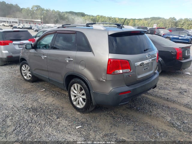 46217892 :رقم المزاد ، 5XYKU3A18BG178810 vin ، 2011 Kia Sorento Ex مزاد بيع