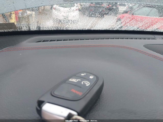 Продажа на аукционе авто 2015 Jeep Cherokee Trailhawk, vin: 1C4PJMBS2FW556978, номер лота: 46217932
