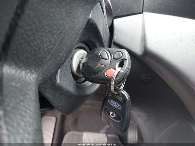 Продажа на аукционе авто 2016 Ford Escape Se, vin: 1FMCU9GX8GUA65704, номер лота: 46217934