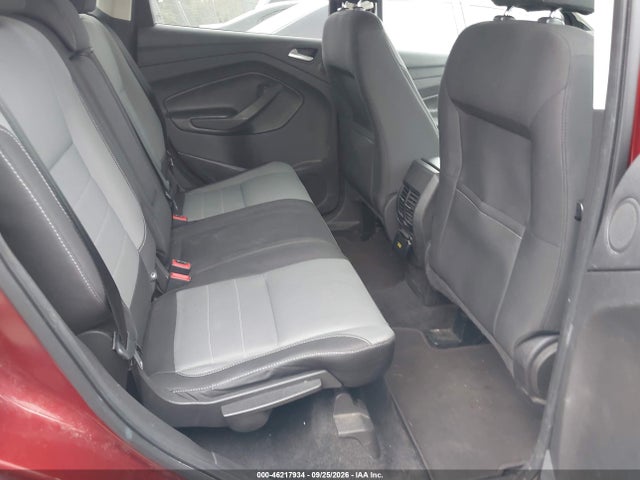 Продажа на аукционе авто 2016 Ford Escape Se, vin: 1FMCU9GX8GUA65704, номер лота: 46217934