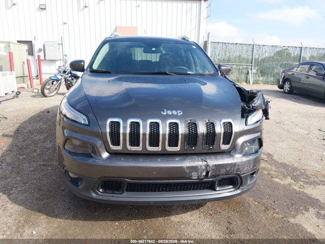Продажа на аукционе авто 2016 Jeep Cherokee Latitude, vin: 1C4PJMCB1GW300735, номер лота: 46217942