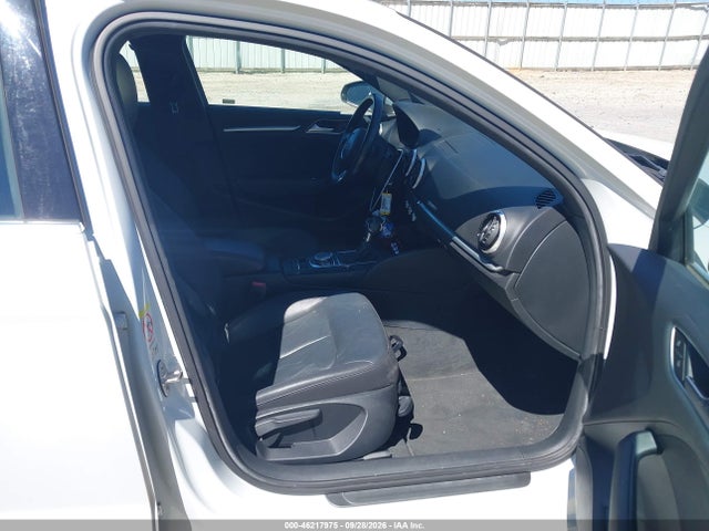 2015 Audi A3 2.0t Premium მანქანა იყიდება აუქციონზე, vin: WAUBFGFF4F1010610, აუქციონის ნომერი: 46217975