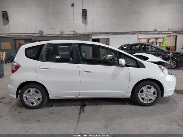 2013 Honda Fit მანქანა იყიდება აუქციონზე, vin: JHMGE8H39DC024104, აუქციონის ნომერი: 46217994