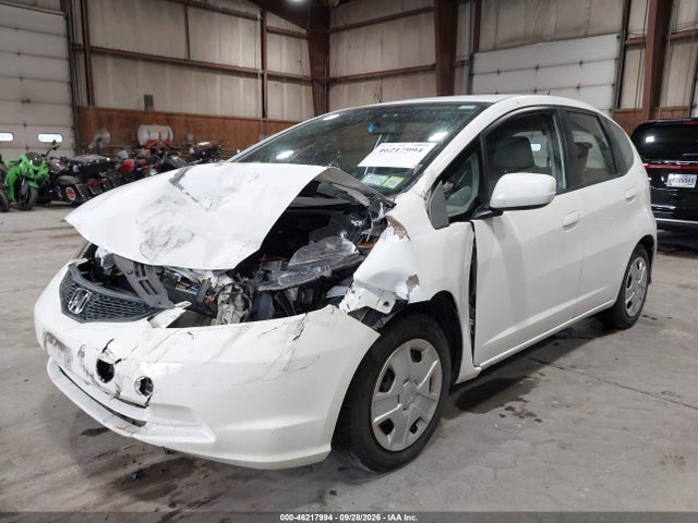 2013 Honda Fit მანქანა იყიდება აუქციონზე, vin: JHMGE8H39DC024104, აუქციონის ნომერი: 46217994