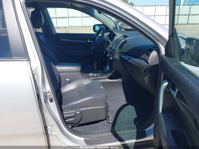 Продажа на аукционе авто 2011 Kia Sorento Ex, vin: 5XYKUDA17BG071690, номер лота: 46218034