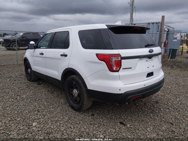 Ford Utility Police Interceptor 2017 1FM5K8AR3HGD72216 Image 3