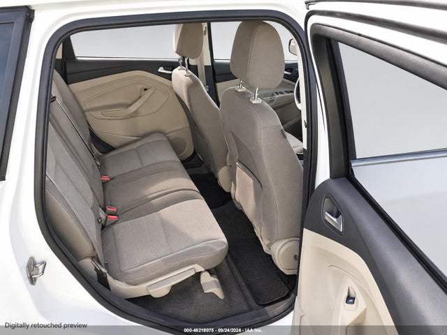 46218075 :رقم المزاد ، 1FMCU9GX3GUB75012 vin ، 2016 Ford Escape Se مزاد بيع