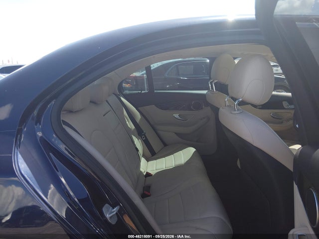 Продаж на аукціоні авто 2016 Mercedes-benz C 300, vin: 55SWF4JB3GU131725, номер лоту: 46218091