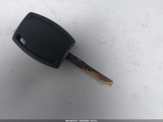 46218157 :رقم المزاد ، 1FTNE1YM8FKA41445 vin ، 2015 Ford Transit-150 مزاد بيع