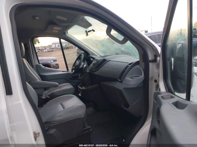 46218157 :رقم المزاد ، 1FTNE1YM8FKA41445 vin ، 2015 Ford Transit-150 مزاد بيع