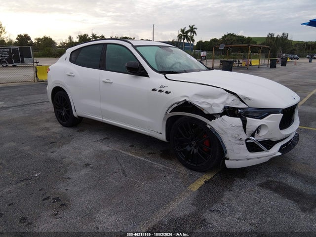 Продаж на аукціоні авто 2022 Maserati Levante Gt, vin: ZN661XUAXNX382330, номер лоту: 46218169