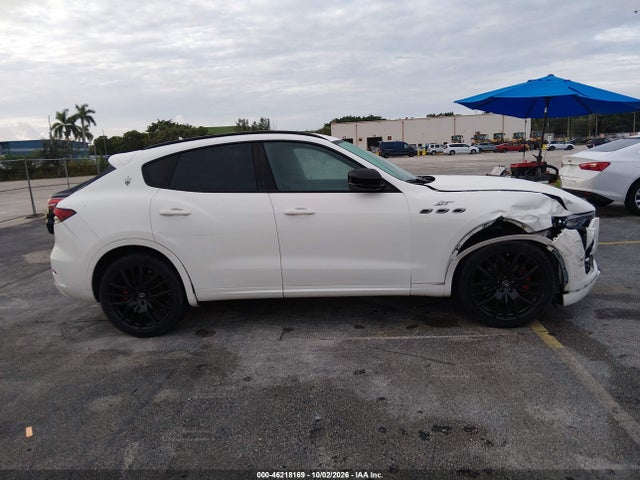 Продаж на аукціоні авто 2022 Maserati Levante Gt, vin: ZN661XUAXNX382330, номер лоту: 46218169