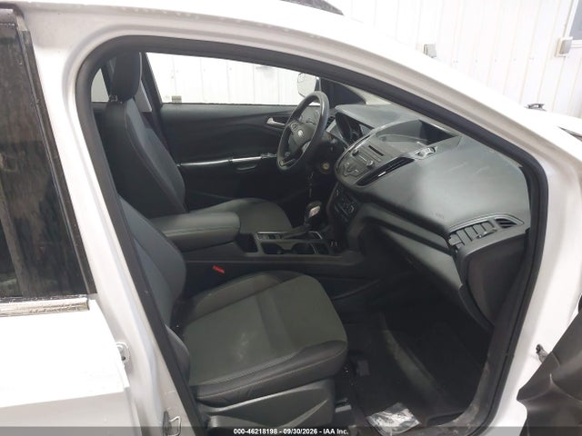 Продаж на аукціоні авто 2018 Ford Escape Se, vin: 1FMCU9GD8JUC61610, номер лоту: 46218198
