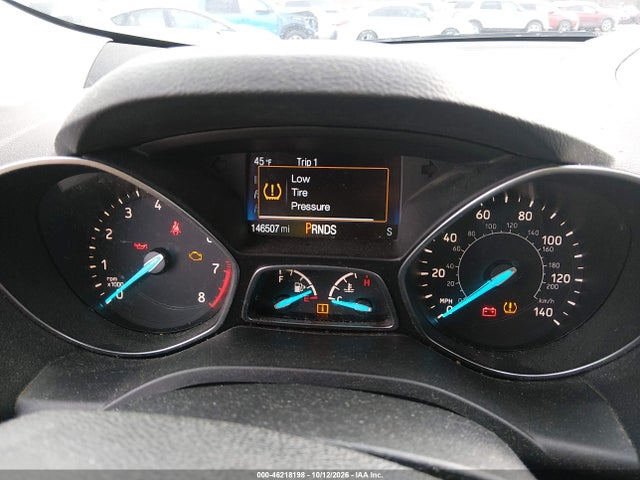 Продаж на аукціоні авто 2018 Ford Escape Se, vin: 1FMCU9GD8JUC61610, номер лоту: 46218198