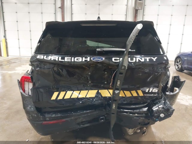 Ford Police Interceptor Utility 2025 1FM5K8AC5SGB11009 Image 16
