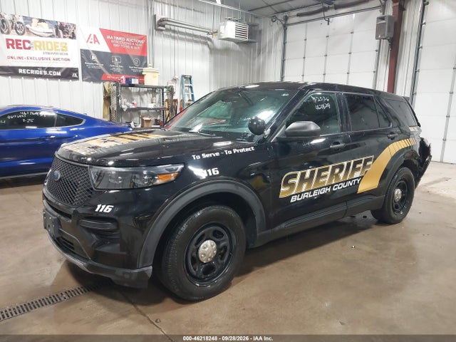 Ford Police Interceptor Utility 2025 1FM5K8AC5SGB11009 Image 2