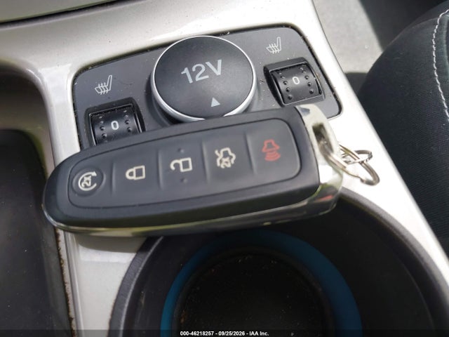 2013 Ford Escape Sel მანქანა იყიდება აუქციონზე, vin: 1FMCU9HX0DUD33946, აუქციონის ნომერი: 46218257