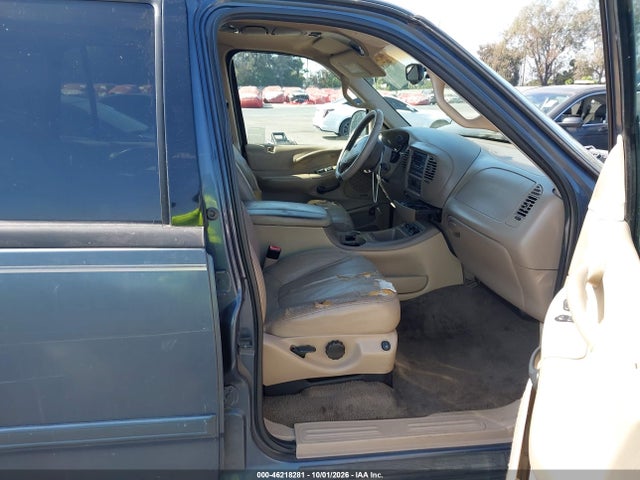 46218281 :رقم المزاد ، 1FMRU17L32LA03893 vin ، 2002 Ford Expedition Eddie Bauer مزاد بيع