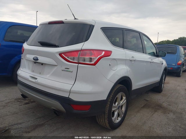 Продаж на аукціоні авто 2015 Ford Escape Se, vin: 1FMCU0G97FUA05862, номер лоту: 46218325