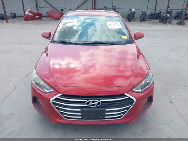 2018 Hyundai Elantra Sel მანქანა იყიდება აუქციონზე, vin: 5NPD84LFXJH315085, აუქციონის ნომერი: 46218371