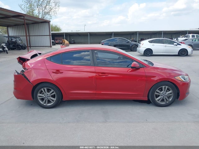 2018 Hyundai Elantra Sel მანქანა იყიდება აუქციონზე, vin: 5NPD84LFXJH315085, აუქციონის ნომერი: 46218371