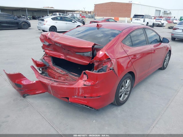 2018 Hyundai Elantra Sel მანქანა იყიდება აუქციონზე, vin: 5NPD84LFXJH315085, აუქციონის ნომერი: 46218371